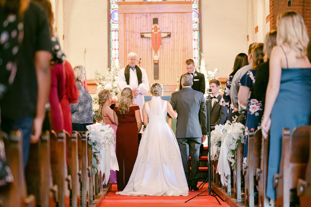 Southern Maryland White House Retreat fall wedding