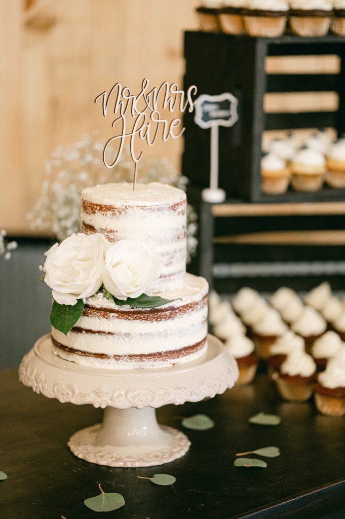 Southern Maryland White House Retreat fall wedding