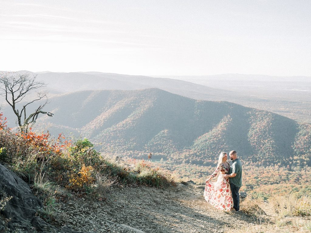 Blue Ridge Mountain Engagement at Ravens Roost Overlook